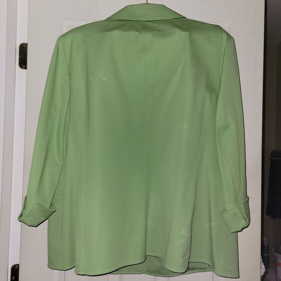 Elana by Tanner Casual Green Jacket - Picture 6 of 8